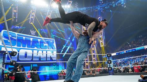 SmackDown results: Dec. 17, 2021 .